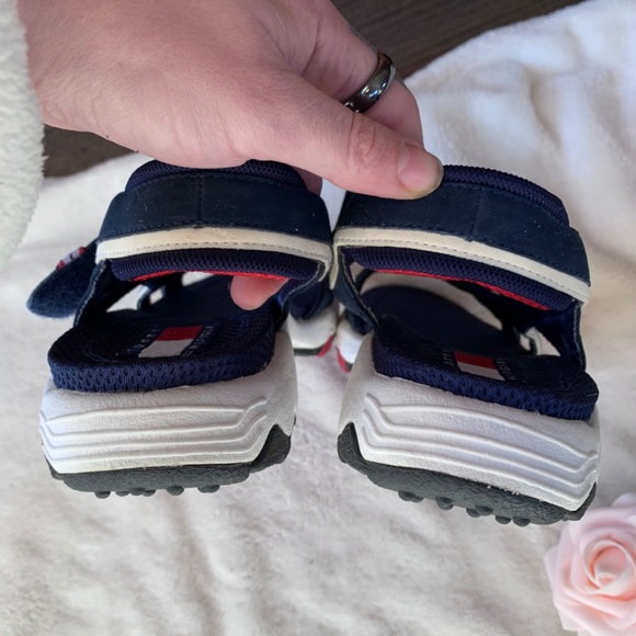 Tommy Hilfiger velcro sandals - Picture 8 of 13